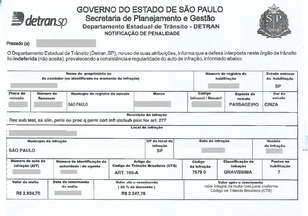Captura de tela de uma notificação de penalidade recebida no município de São Paulo.